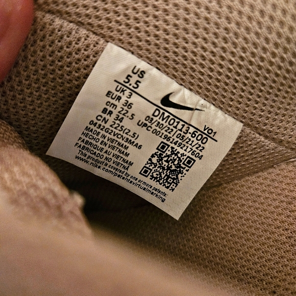 Nike Court Lift/Platform Pink Like New 5.5/6 Womens - Picture 2 of 3